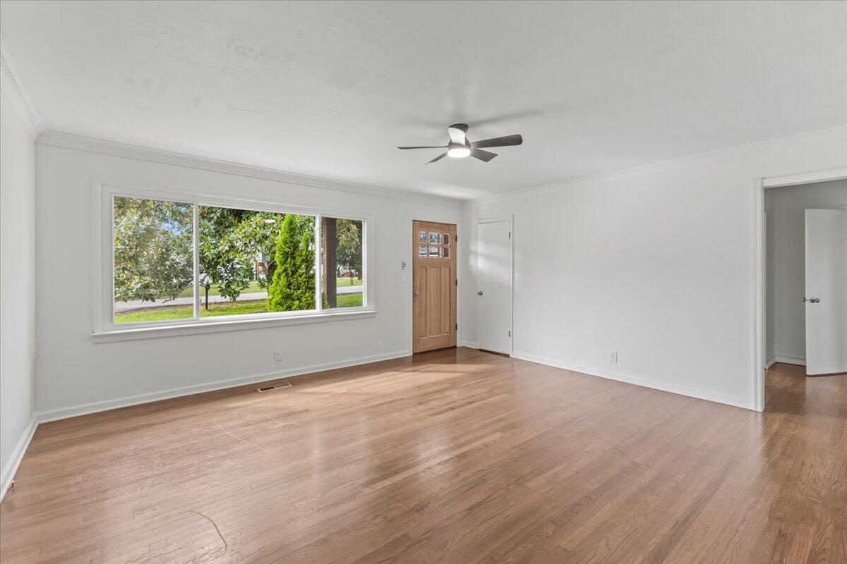 15 Walker Avenue