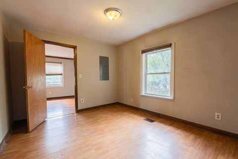 Tiny photo for 719 W Bell Avenue, Chattanooga, TN 37405 (MLS # 1529983)