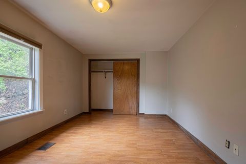 Tiny photo for 719 W Bell Avenue, Chattanooga, TN 37405 (MLS # 1529983)