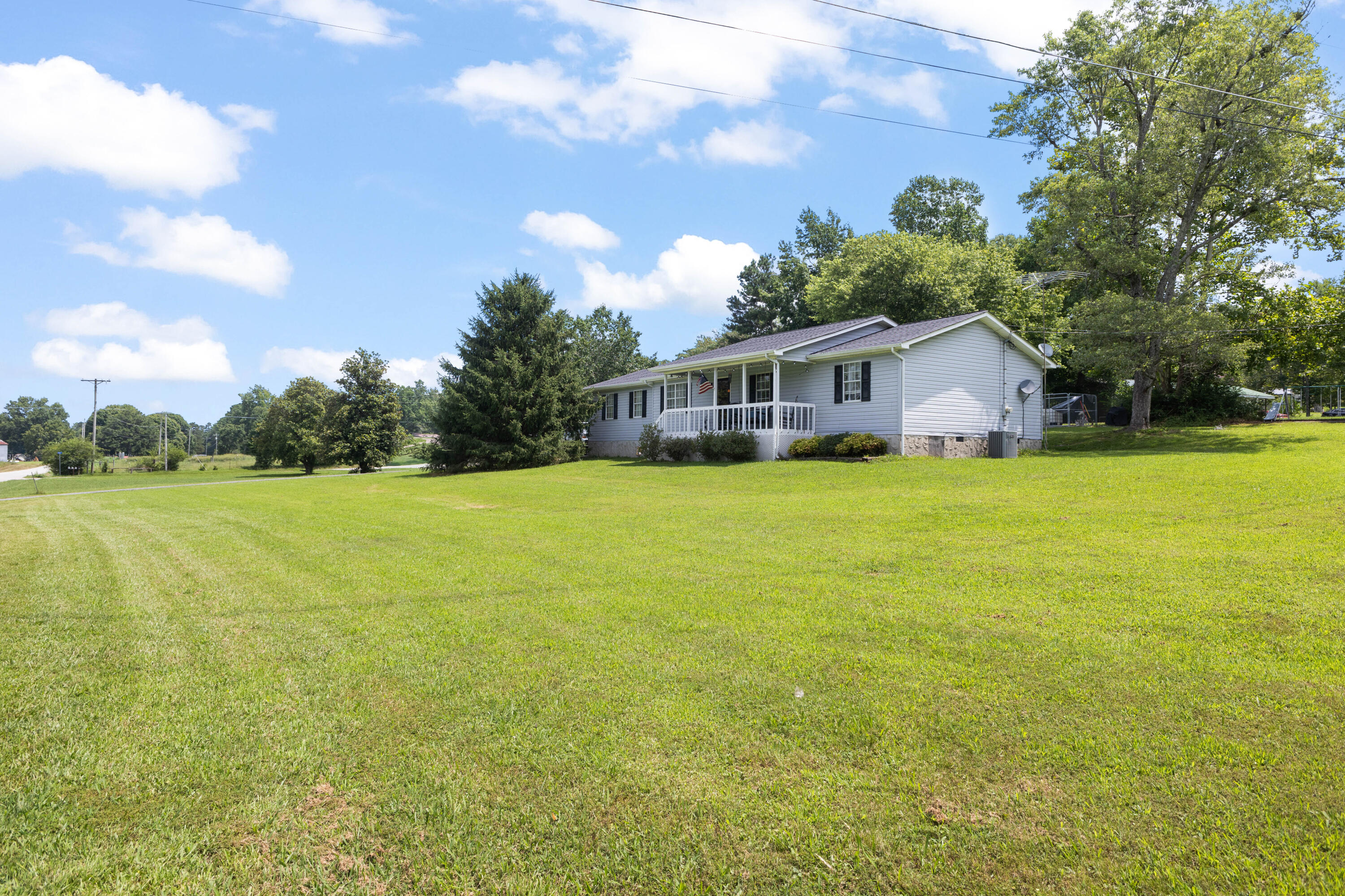 855 Ringgold Road