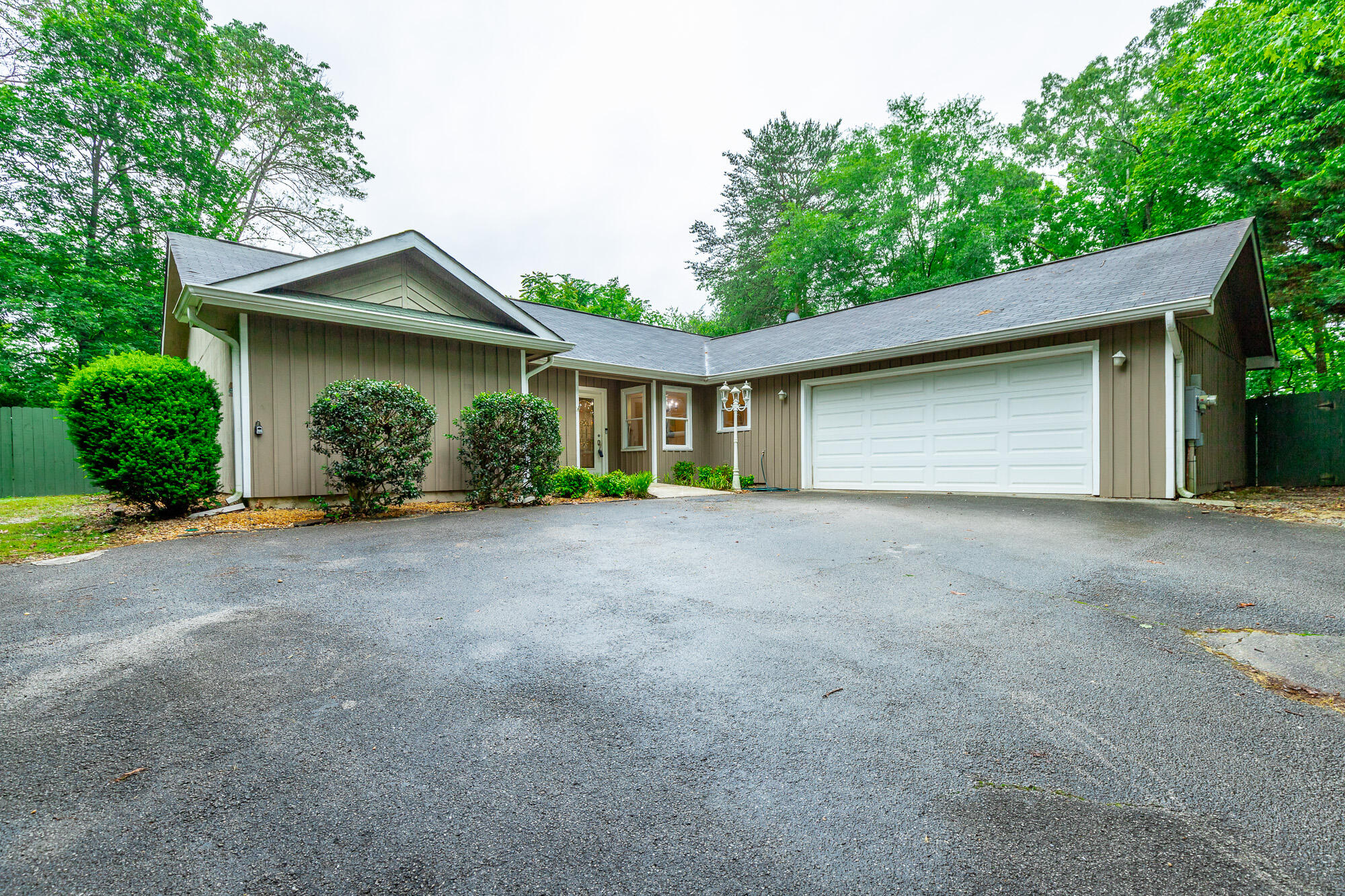 536 Briar Park Lane, Hixson, Tennessee image 1
