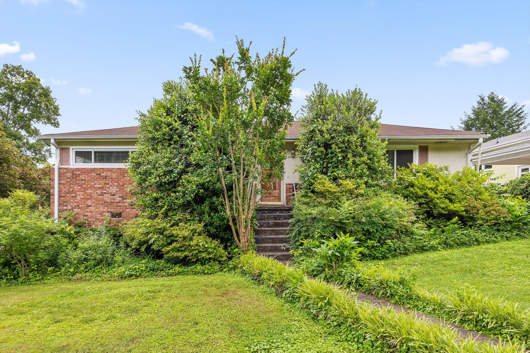 3944 Azalean Drive, Chattanooga, Tennessee image 1