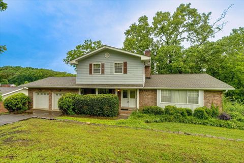 Homes For Sale - 1315 N Glen Drive<br/> Hamilton County, Hixson, TN 37343