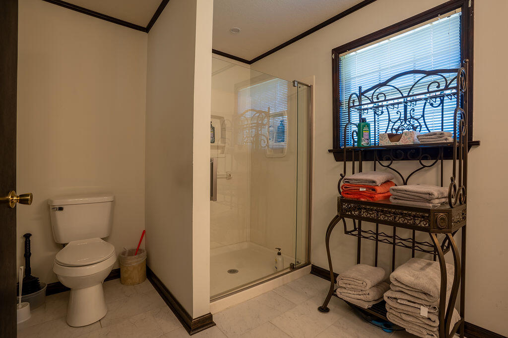 Trenton, Georgia 30752, United States, 1 Bedroom Bedrooms, ,2 BathroomsBathrooms,Residential,Active,243127