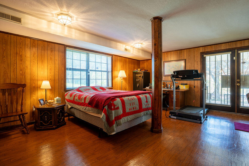 Trenton, Georgia 30752, United States, 1 Bedroom Bedrooms, ,2 BathroomsBathrooms,Residential,Active,243127