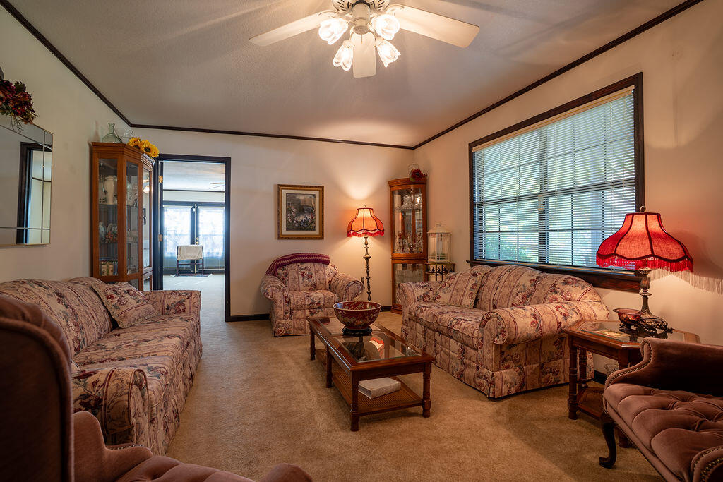 Trenton, Georgia 30752, United States, 1 Bedroom Bedrooms, ,2 BathroomsBathrooms,Residential,Active,243127