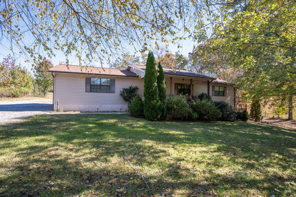 Trenton, Georgia 30752, United States, 1 Bedroom Bedrooms, ,2 BathroomsBathrooms,Residential,Active,243127