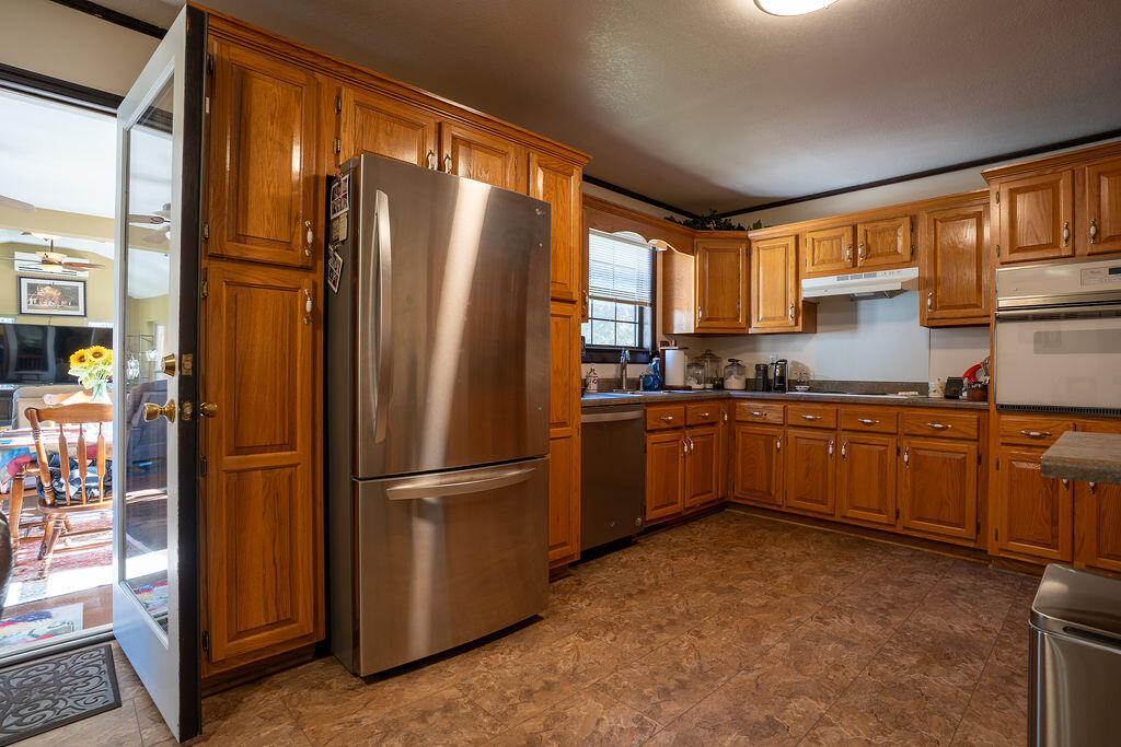 Trenton, Georgia 30752, United States, 1 Bedroom Bedrooms, ,2 BathroomsBathrooms,Residential,Active,243127