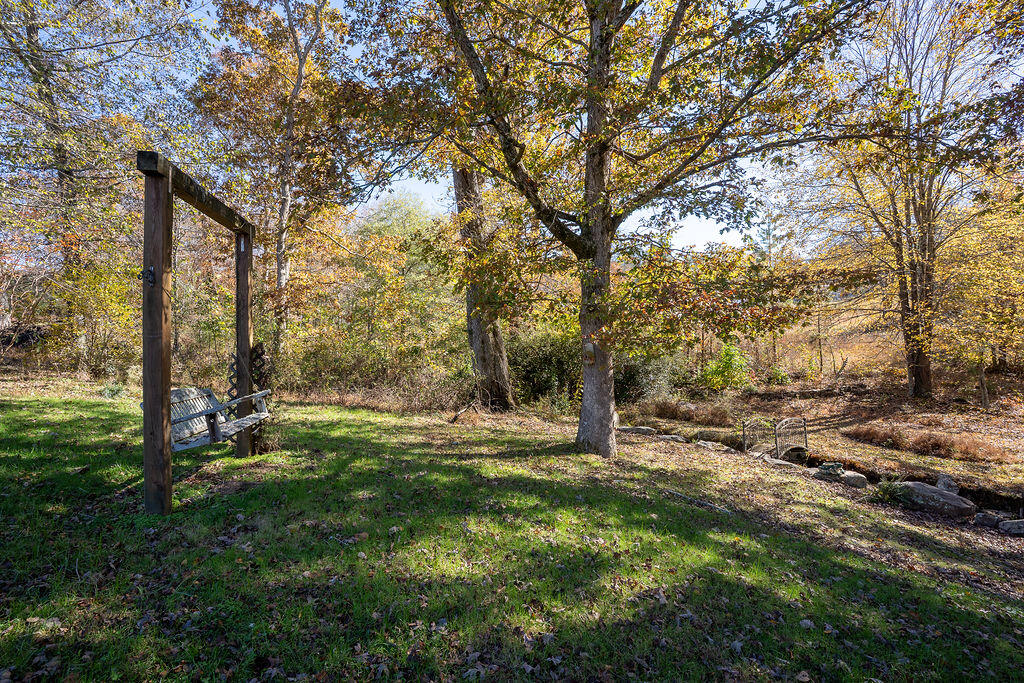 Trenton, Georgia 30752, United States, 1 Bedroom Bedrooms, ,2 BathroomsBathrooms,Residential,Active,243127