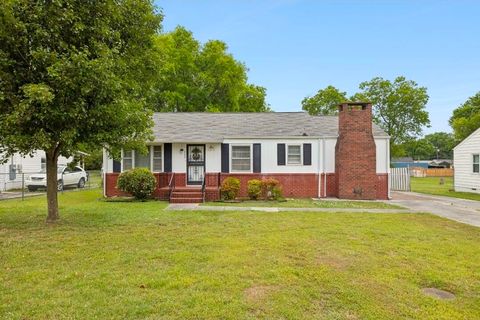 Photo of 4209 Lazard Street, Chattanooga, TN 37412 (MLS # 1533626)