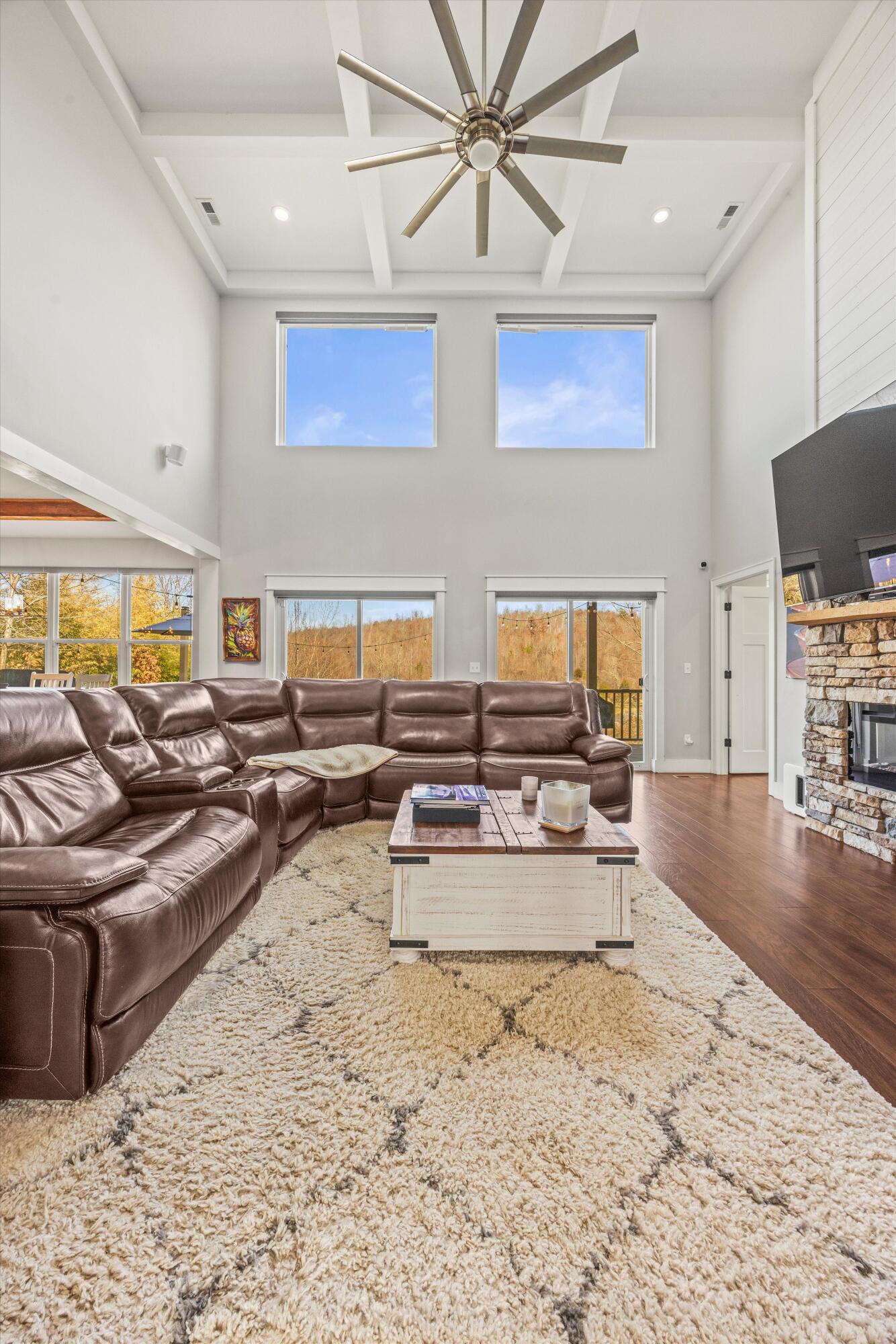 7404 Woodland Bay Drive, Harrison, Tennessee image 4