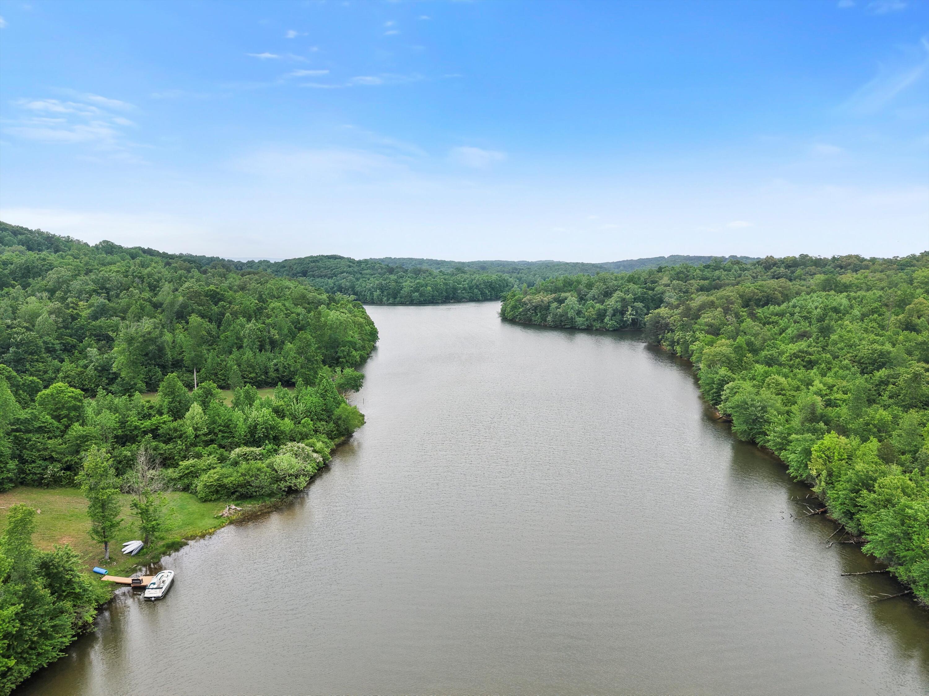 7404 Woodland Bay Drive, Harrison, Tennessee image 3