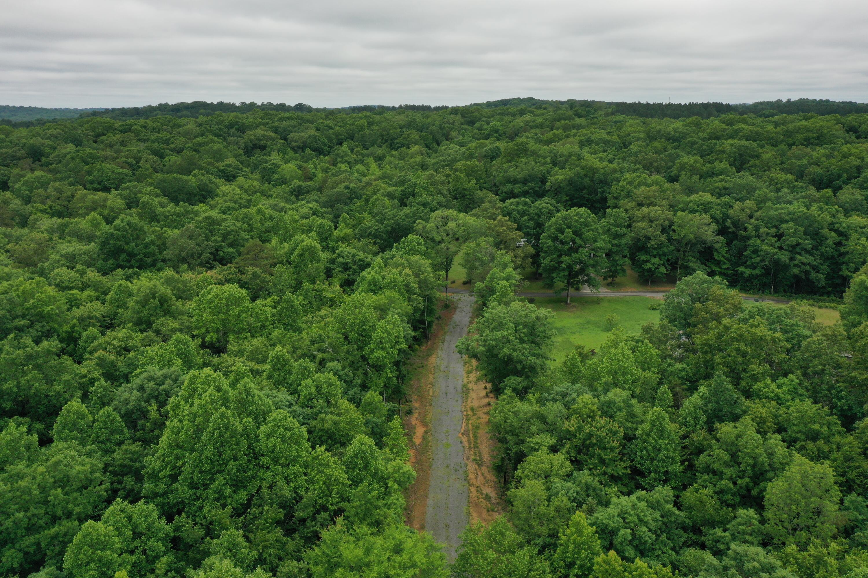 Count Rd 707, Athens, Tennessee image 1