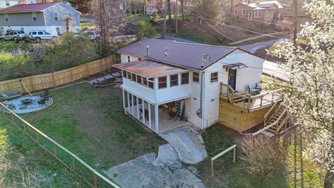 Tiny photo for 215 Waheela Drive, Chattanooga, TN 37404 (MLS # 1530667)