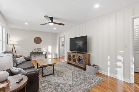 Tiny photo for 215 Waheela Drive, Chattanooga, TN 37404 (MLS # 1530667)