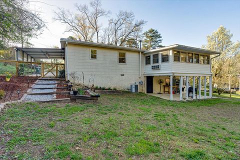 Tiny photo for 215 Waheela Drive, Chattanooga, TN 37404 (MLS # 1530667)