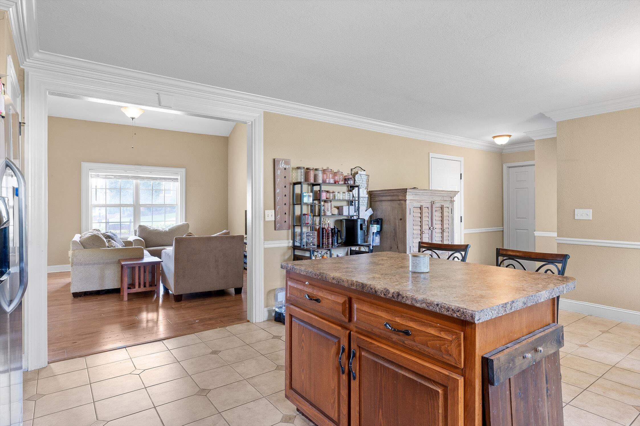 Ringgold, Georgia 30736, United States, 3 Bedrooms Bedrooms, ,2 BathroomsBathrooms,Residential,Active,197205