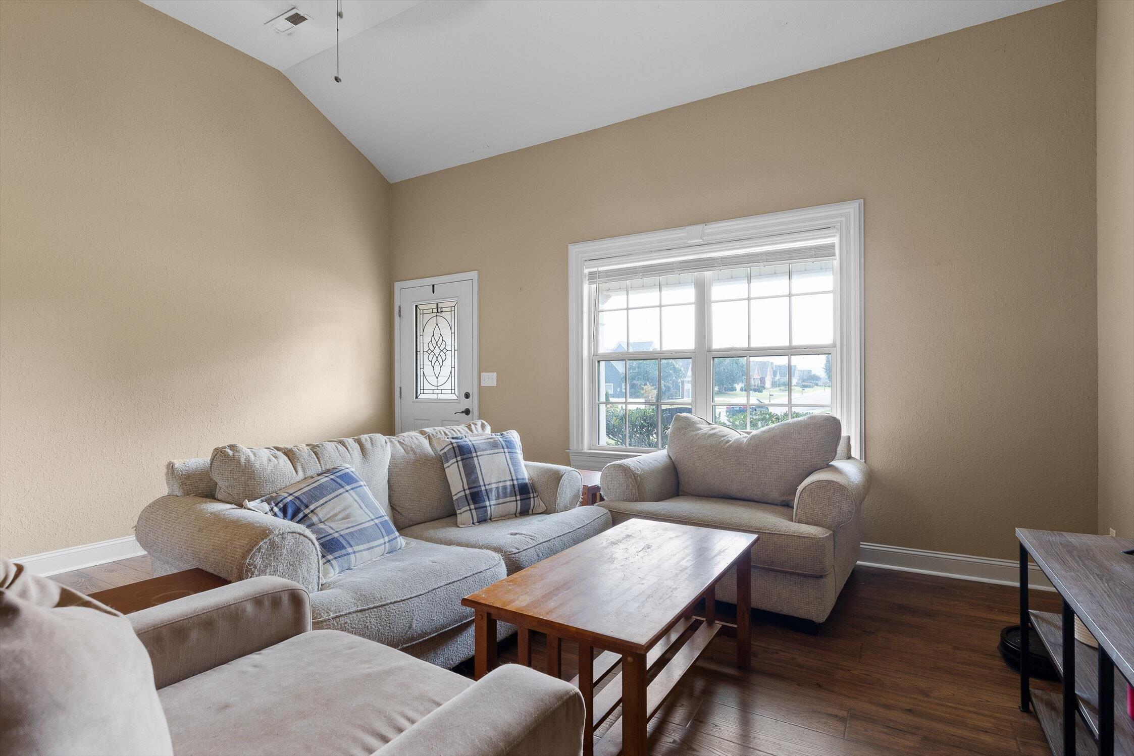 Ringgold, Georgia 30736, United States, 3 Bedrooms Bedrooms, ,2 BathroomsBathrooms,Residential,Active,197205