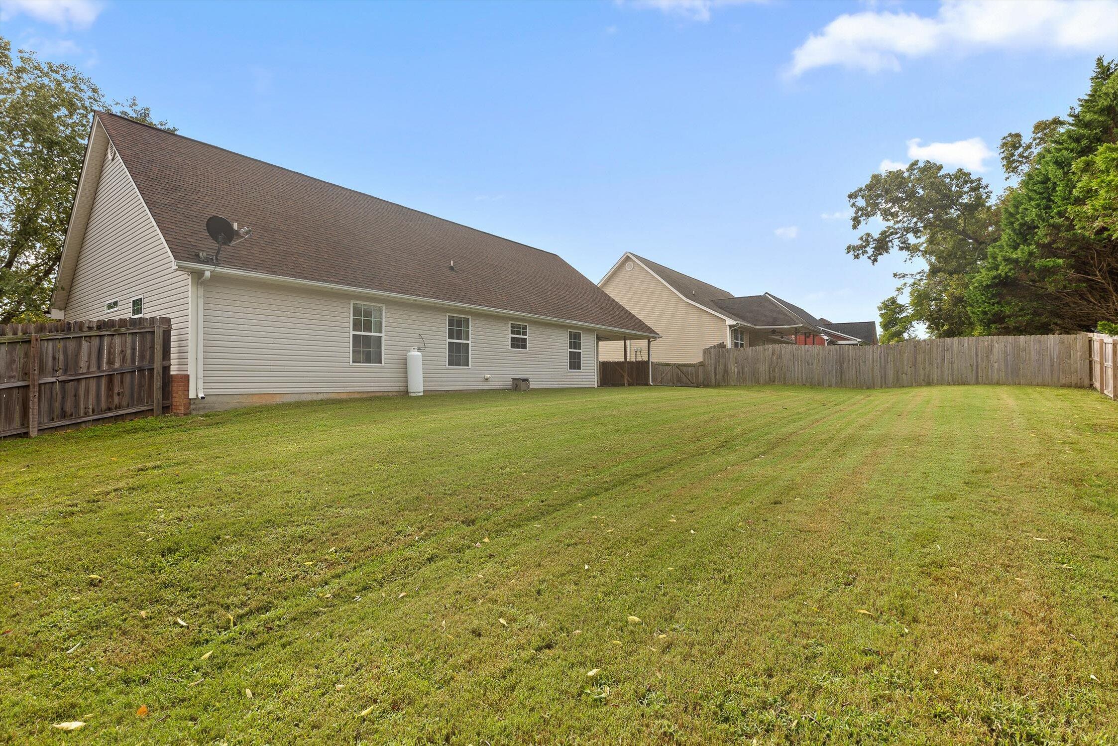 Ringgold, Georgia 30736, United States, 3 Bedrooms Bedrooms, ,2 BathroomsBathrooms,Residential,Active,197205