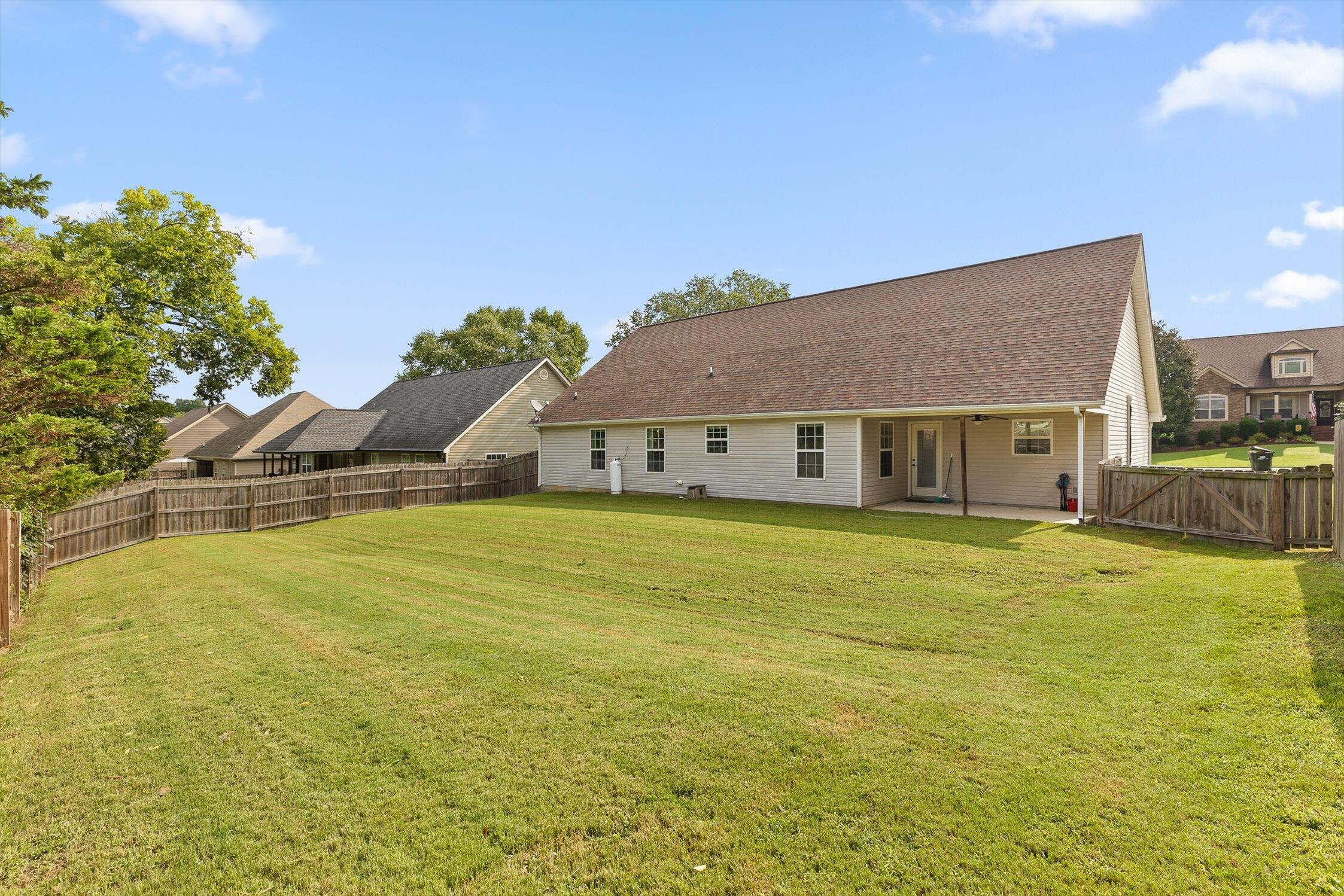 Ringgold, Georgia 30736, United States, 3 Bedrooms Bedrooms, ,2 BathroomsBathrooms,Residential,Active,197205