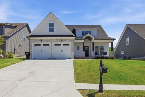 Photo of 8921 Silver Maple Drive, Ooltewah, TN 37363 (MLS # 1532660)