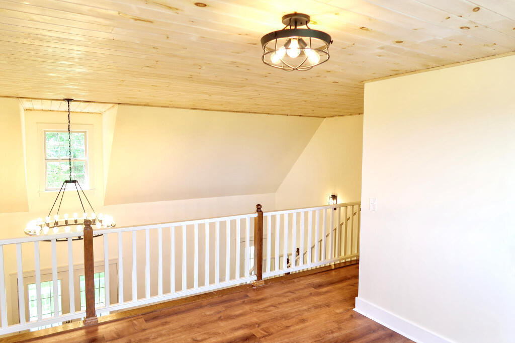 12128 Laurbrow Road, Soddy Daisy, Tennessee image 47