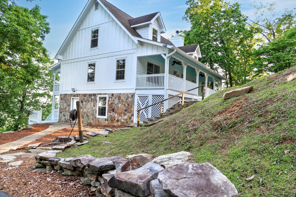 12128 Laurbrow Road, Soddy Daisy, Tennessee image 26