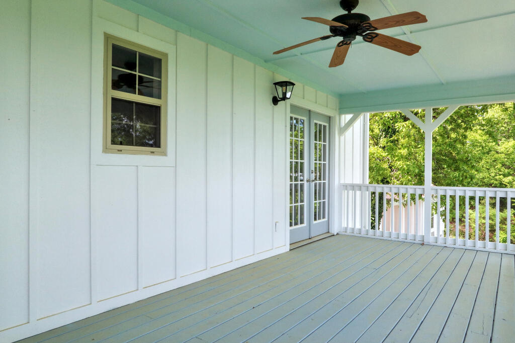12128 Laurbrow Road, Soddy Daisy, Tennessee image 23