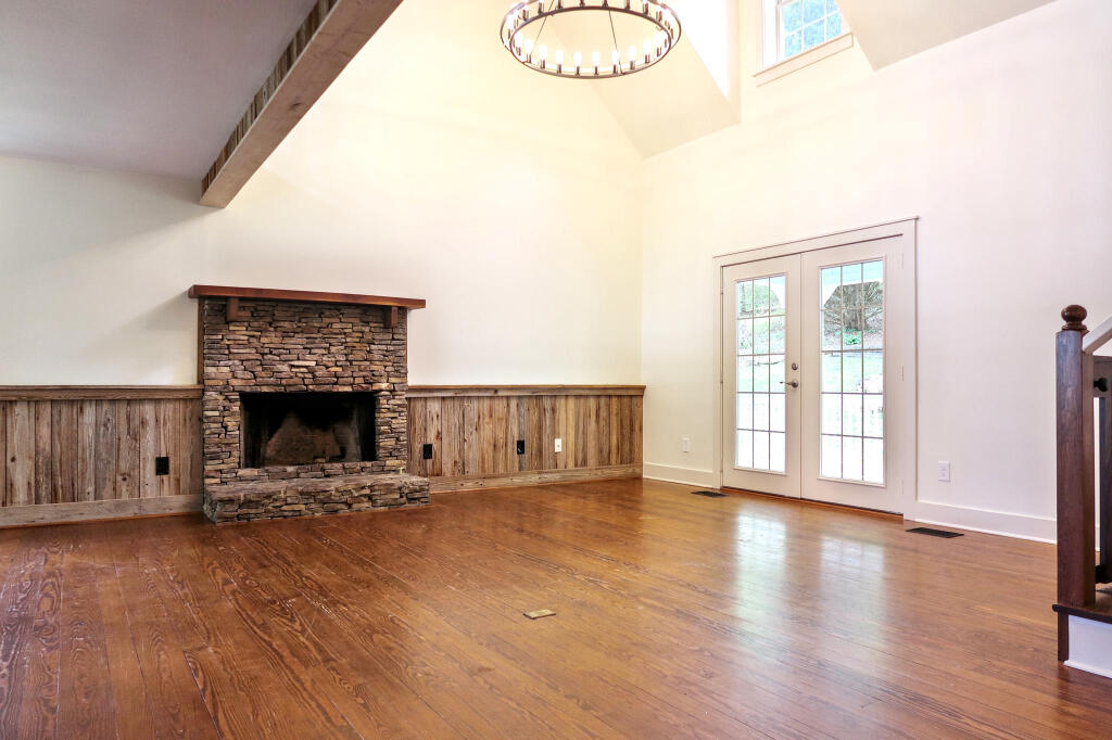 12128 Laurbrow Road, Soddy Daisy, Tennessee image 40