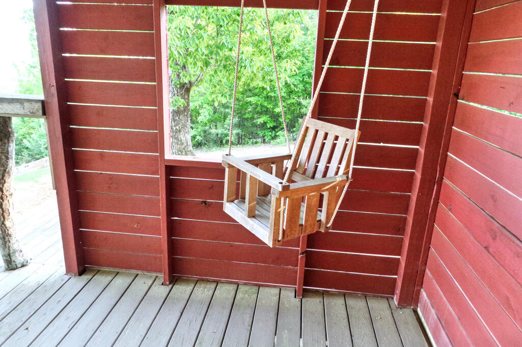 12128 Laurbrow Road, Soddy Daisy, Tennessee image 16