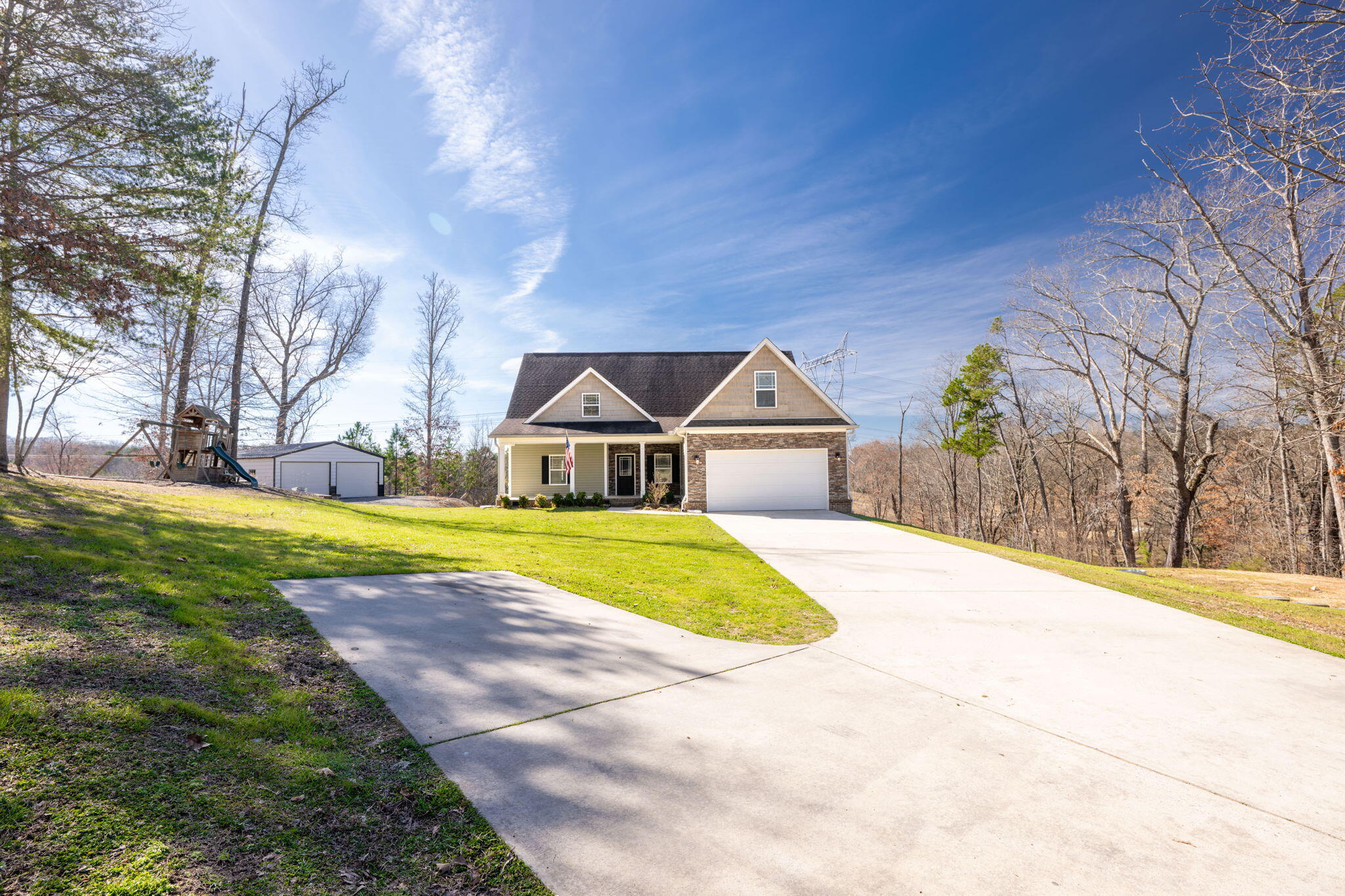 1724 Hunters Ridge Road, Soddy Daisy, Tennessee image 2