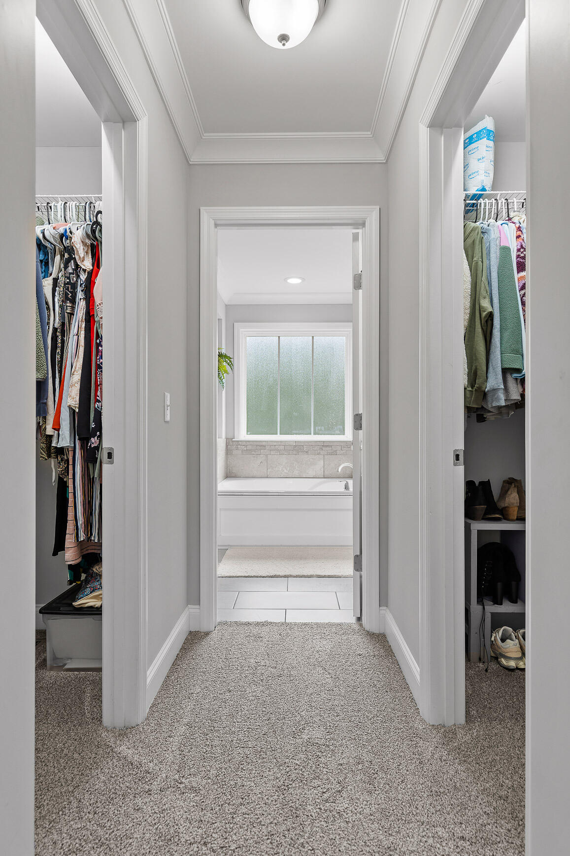 Ooltewah, Tennessee 37363, United States, 4 Bedrooms Bedrooms, ,3 BathroomsBathrooms,Residential,Contingent,21768