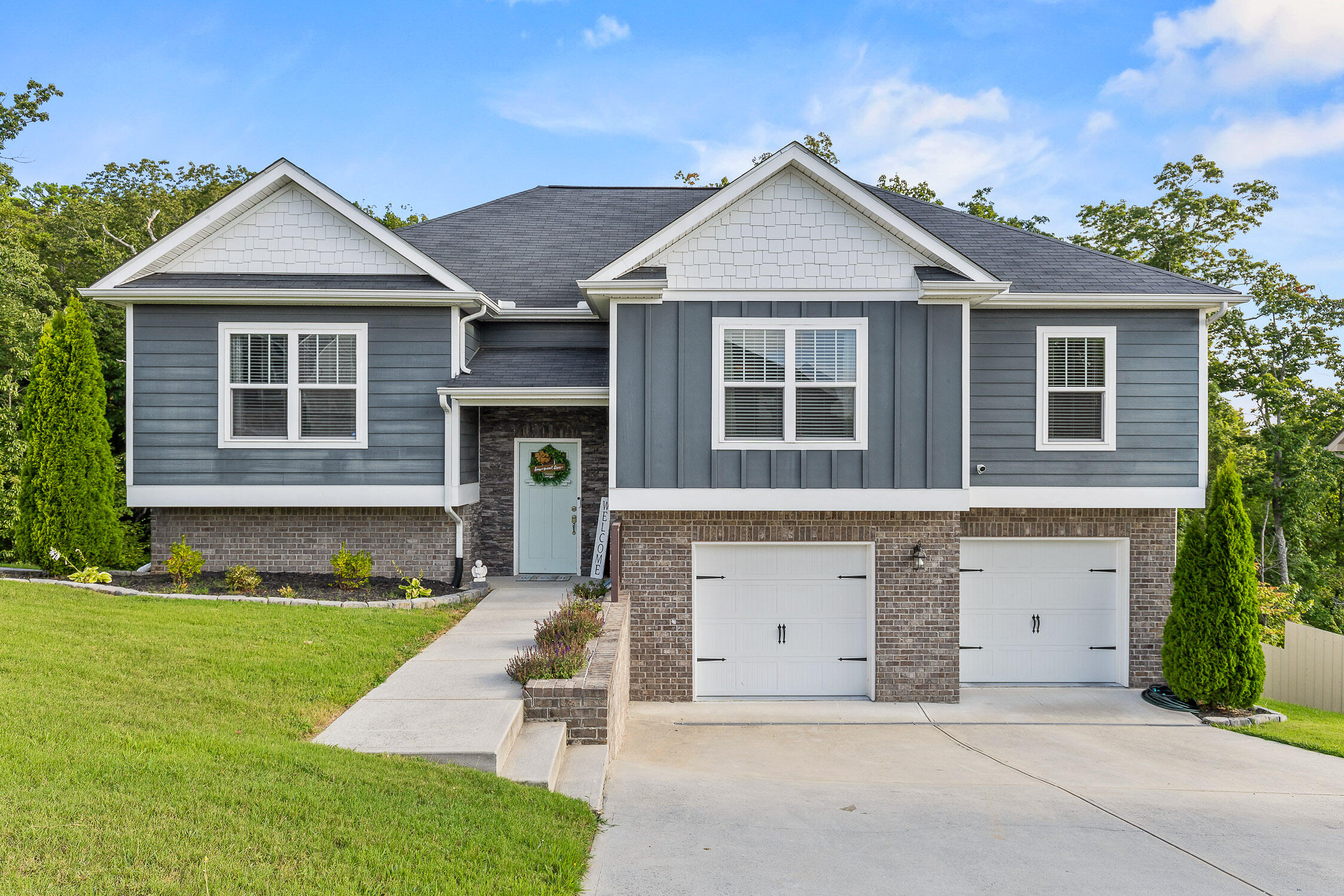 Ooltewah, Tennessee 37363, United States, 4 Bedrooms Bedrooms, ,3 BathroomsBathrooms,Residential,Contingent,21768