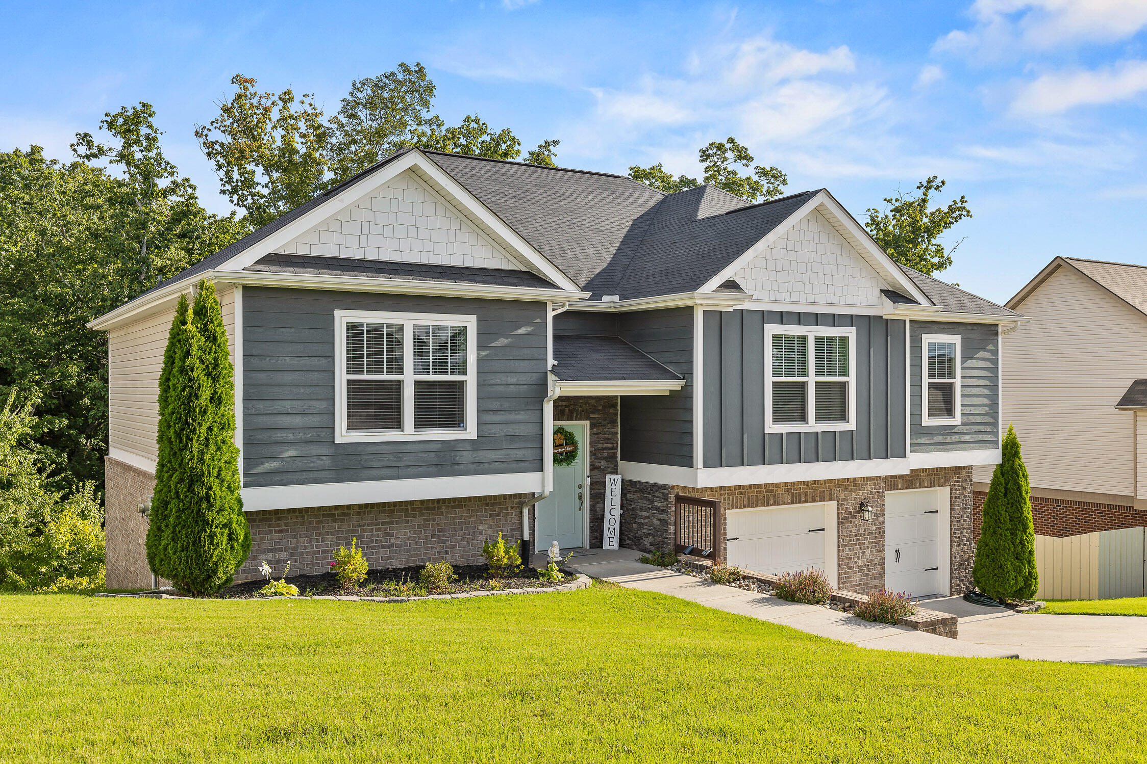 Ooltewah, Tennessee 37363, United States, 4 Bedrooms Bedrooms, ,3 BathroomsBathrooms,Residential,Contingent,21768