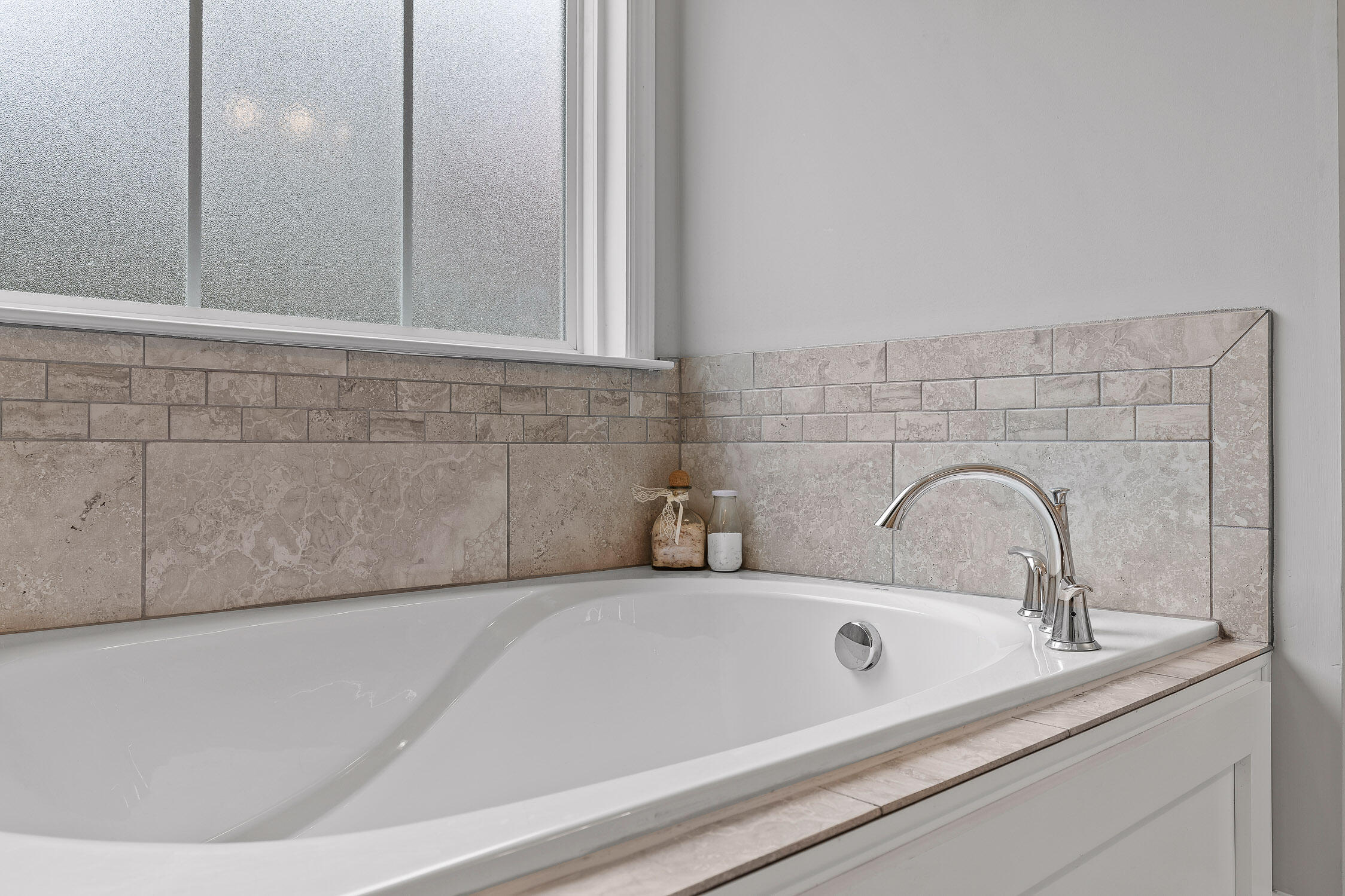 Ooltewah, Tennessee 37363, United States, 4 Bedrooms Bedrooms, ,3 BathroomsBathrooms,Residential,Contingent,21768