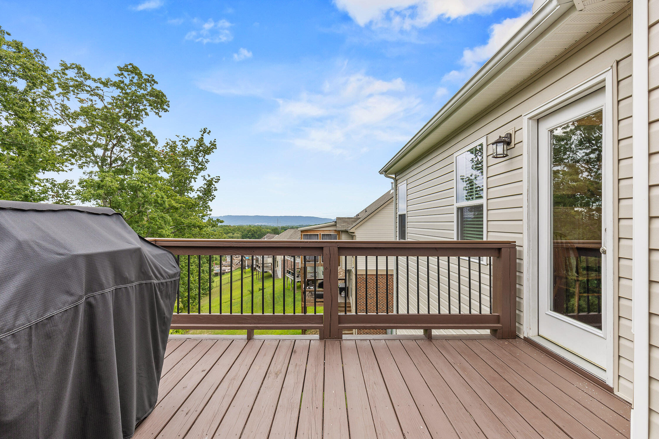 Ooltewah, Tennessee 37363, United States, 4 Bedrooms Bedrooms, ,3 BathroomsBathrooms,Residential,Contingent,21768