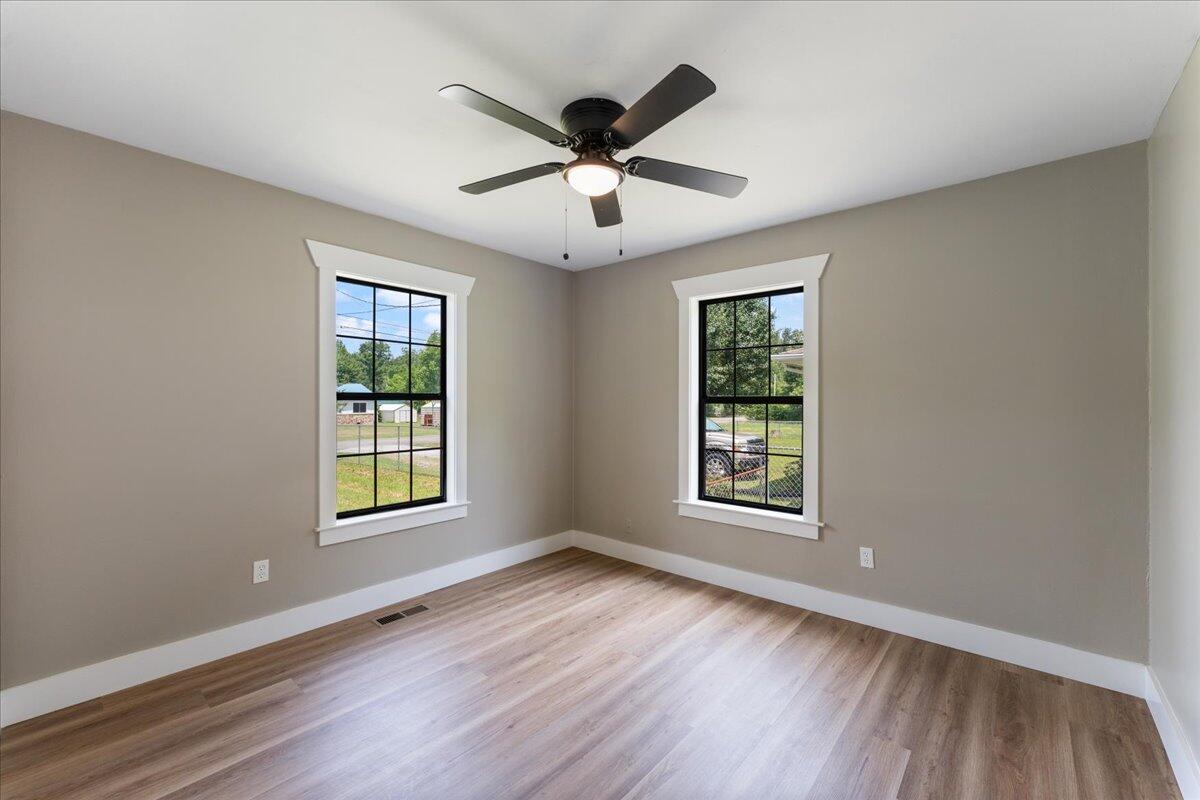 374 Linda Lane, Rossville, Georgia image 12