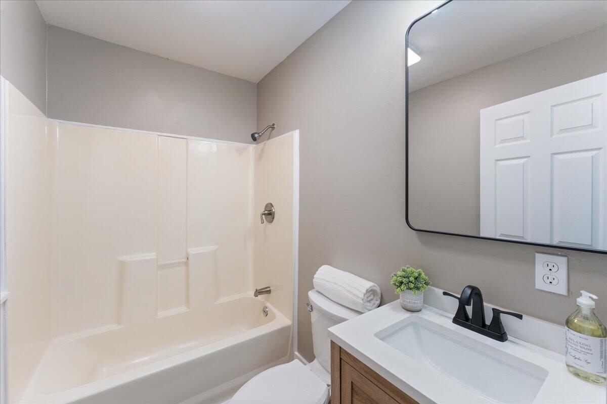 374 Linda Lane, Rossville, Georgia image 11