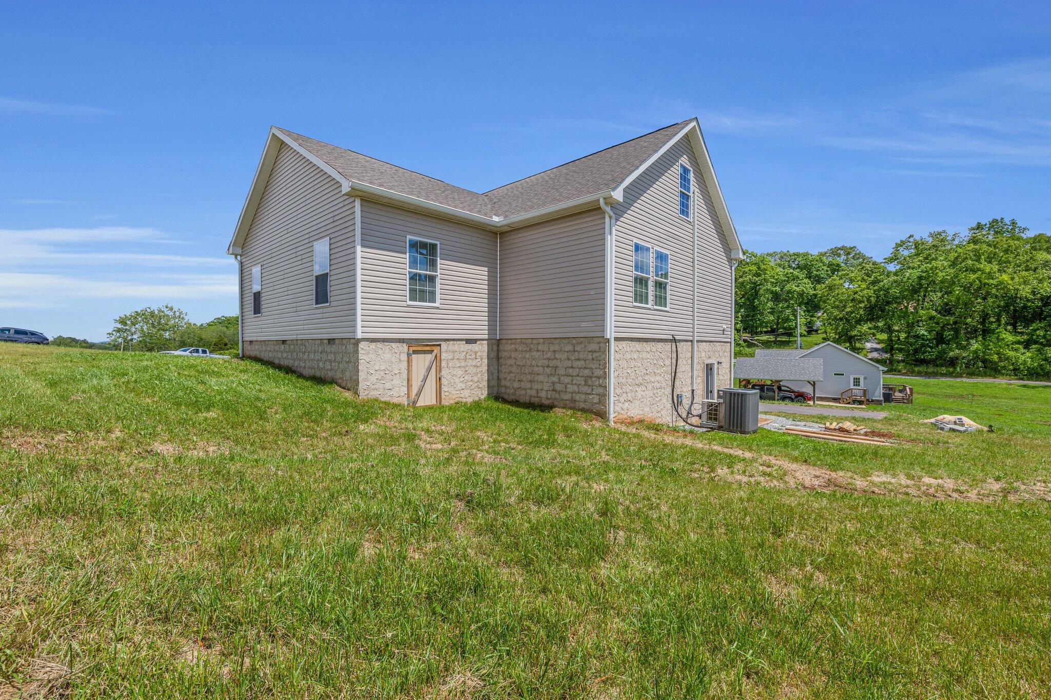 155 Waters Edge Drive, Spring City, Tennessee image 27