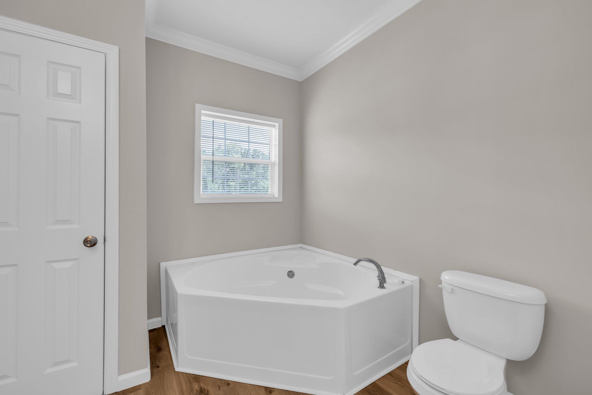 155 Waters Edge Drive, Spring City, Tennessee image 14
