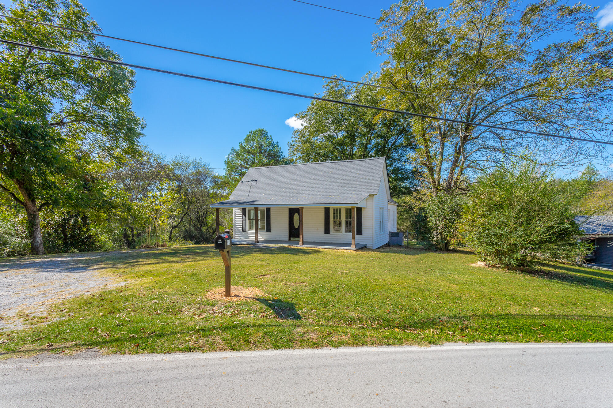 911 N Chattanooga Street