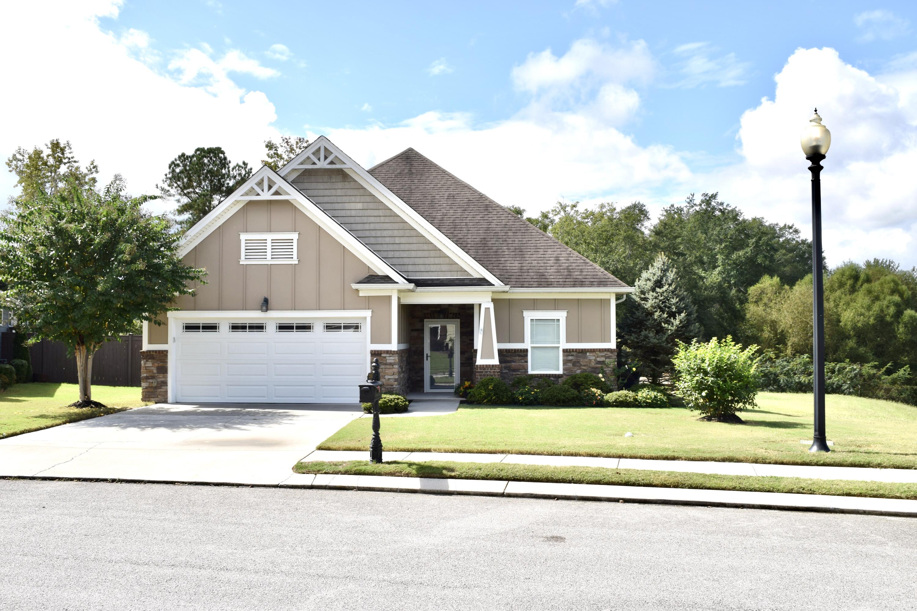 5507 Bungalow Circle