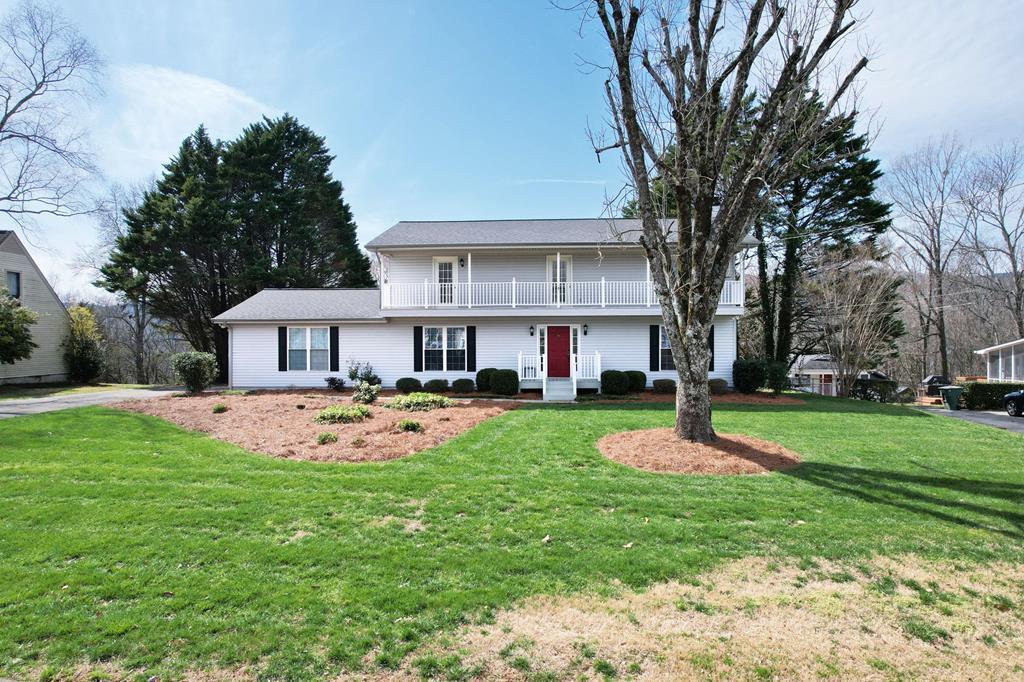 1922 W Brookhaven Circle, Dalton, Georgia image 3