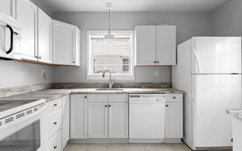 Tiny photo for 132 Lynda Drive, Chattanooga, TN 37405 (MLS # 1523965)