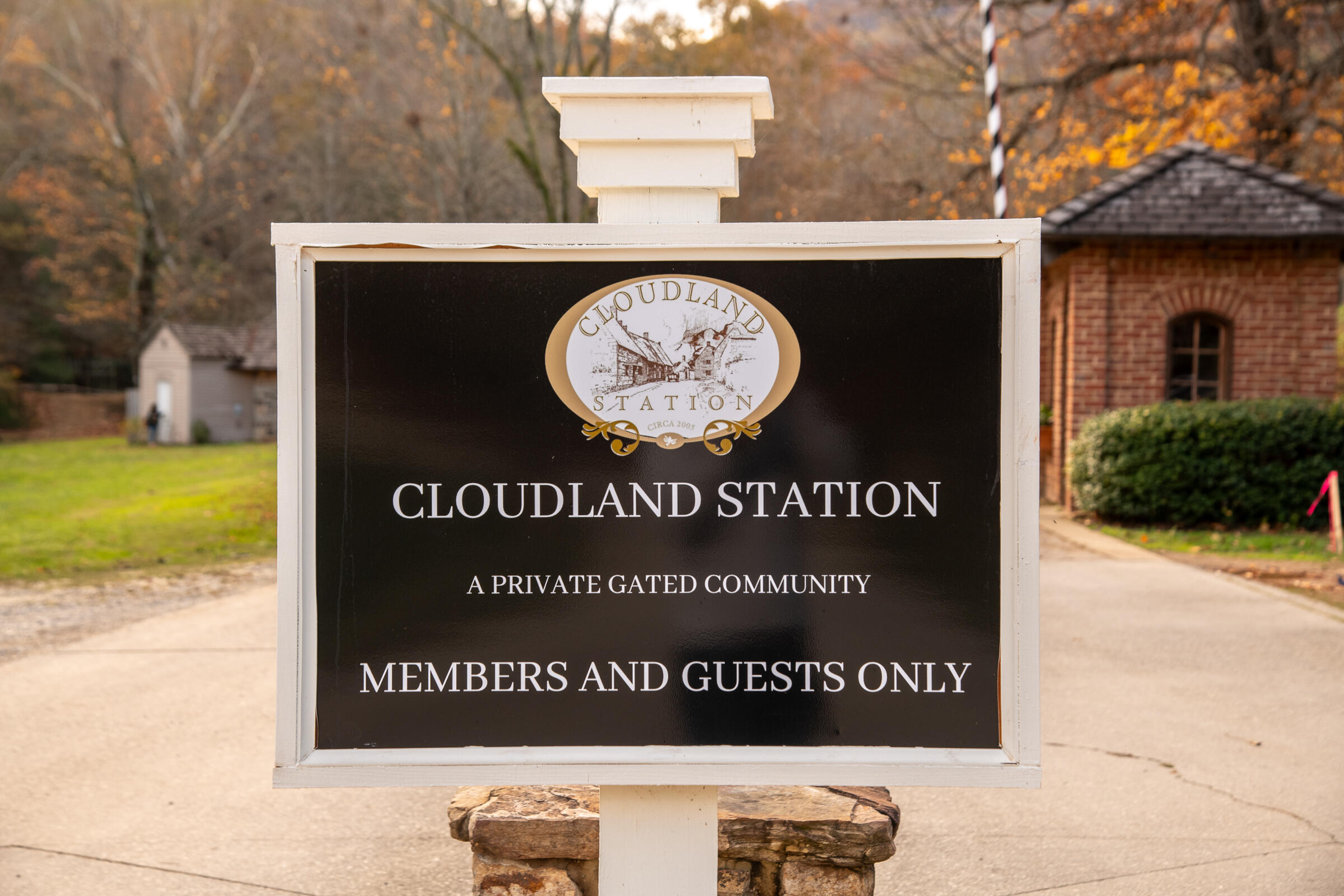 Cherokee Knoll, Chickamauga, Georgia image 36