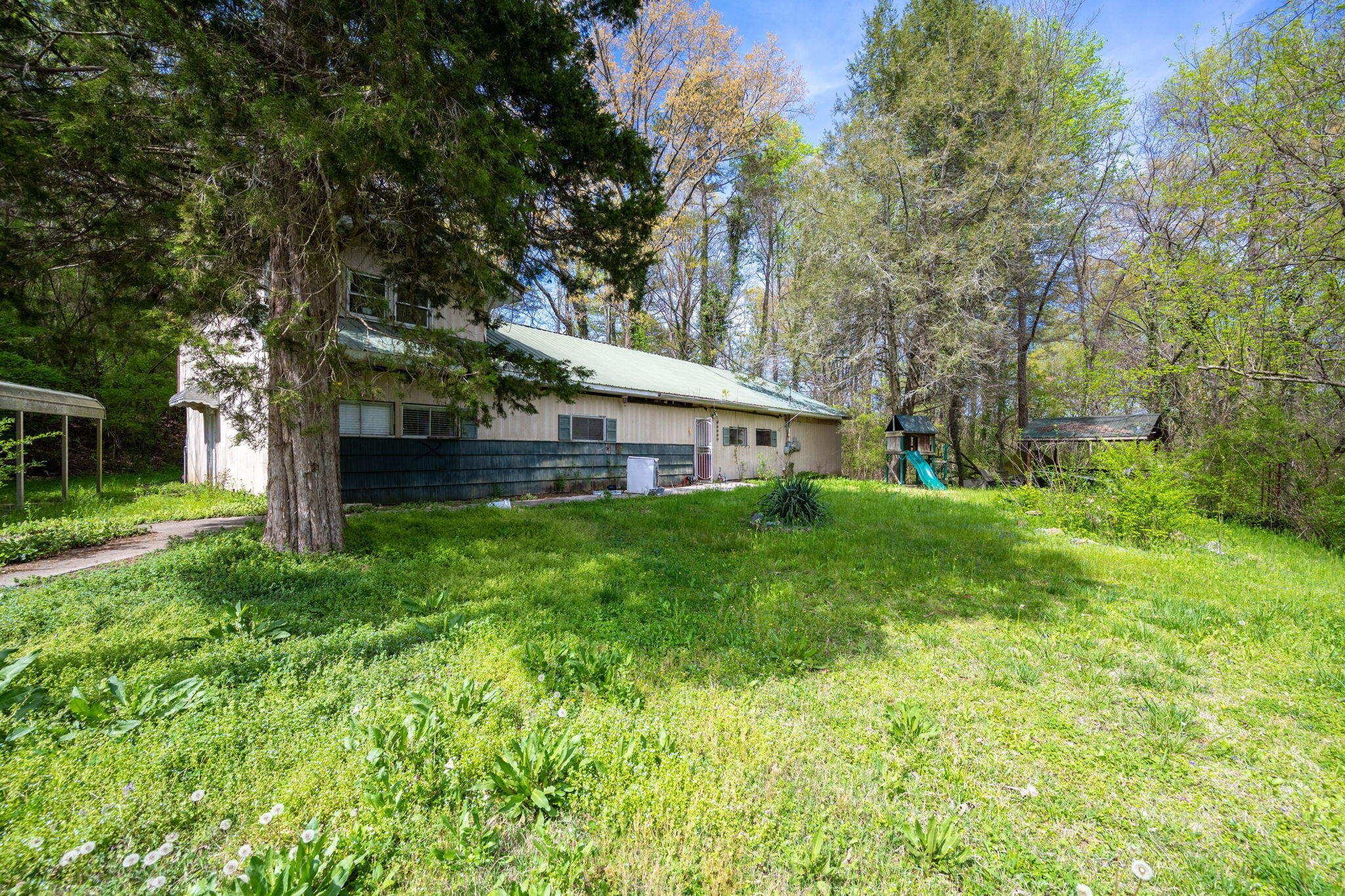 3877 Bonny Oaks Drive, Chattanooga, Tennessee image 1