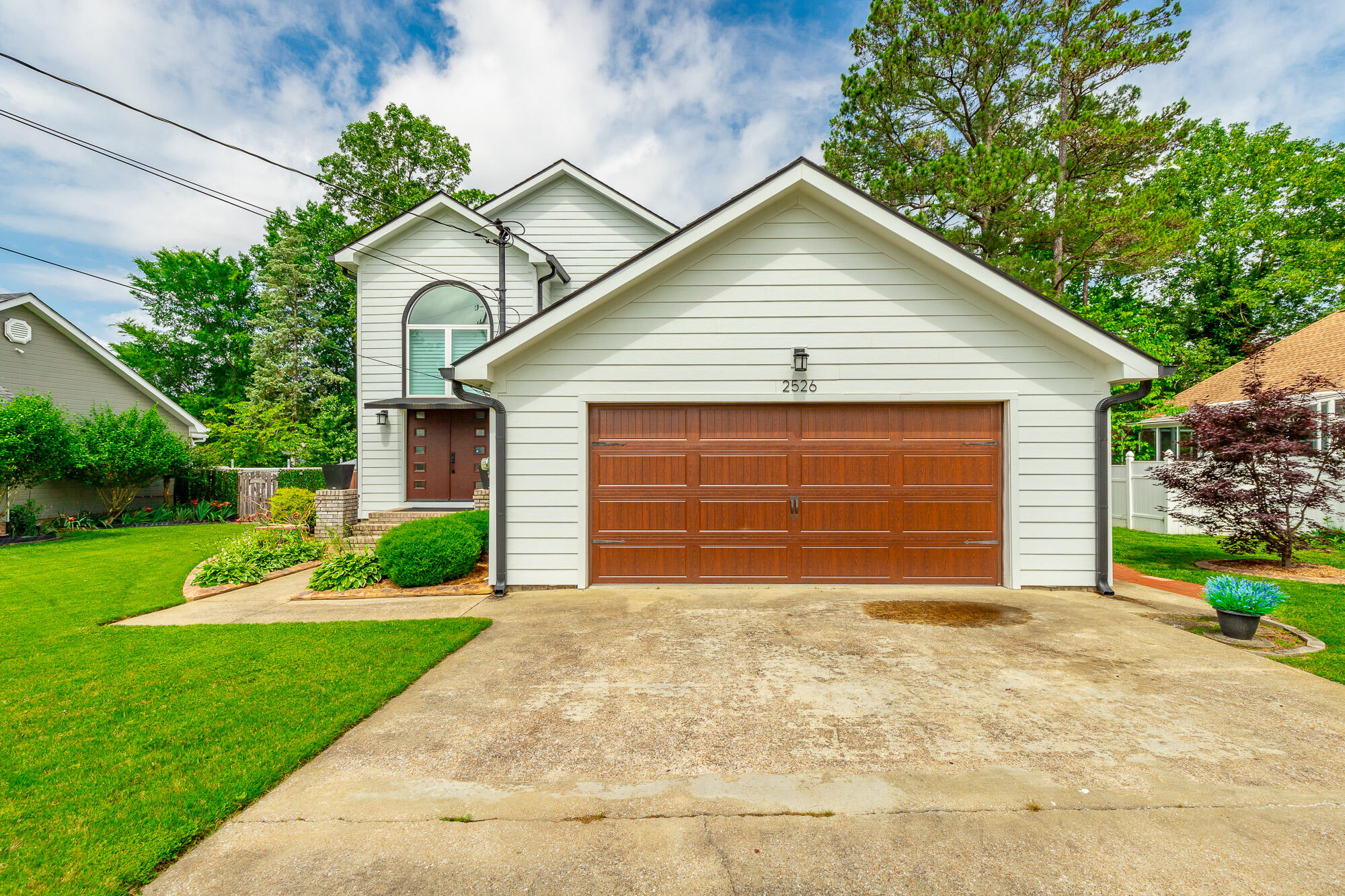 2526 Cedarton Court, Chattanooga, Tennessee image 4