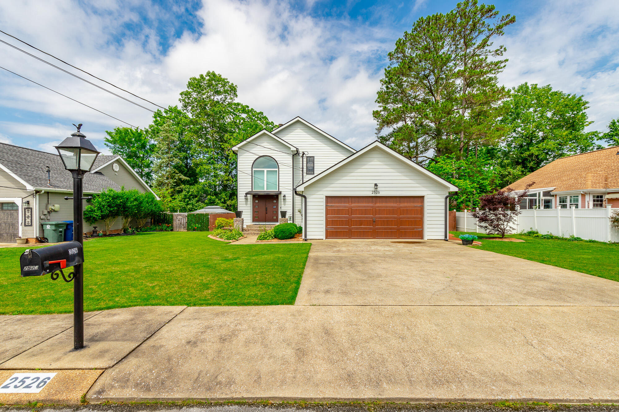 2526 Cedarton Court, Chattanooga, Tennessee image 2