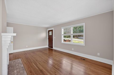 Tiny photo for 1306 Springview Drive, Chattanooga, TN 37421 (MLS # 1529786)
