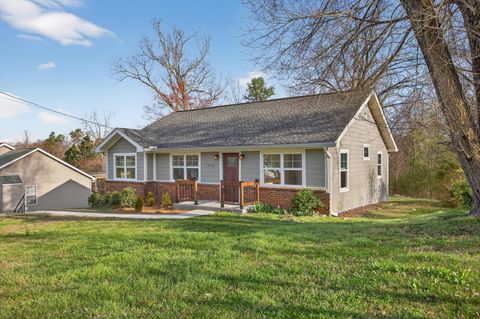 Tiny photo for 1306 Springview Drive, Chattanooga, TN 37421 (MLS # 1529786)